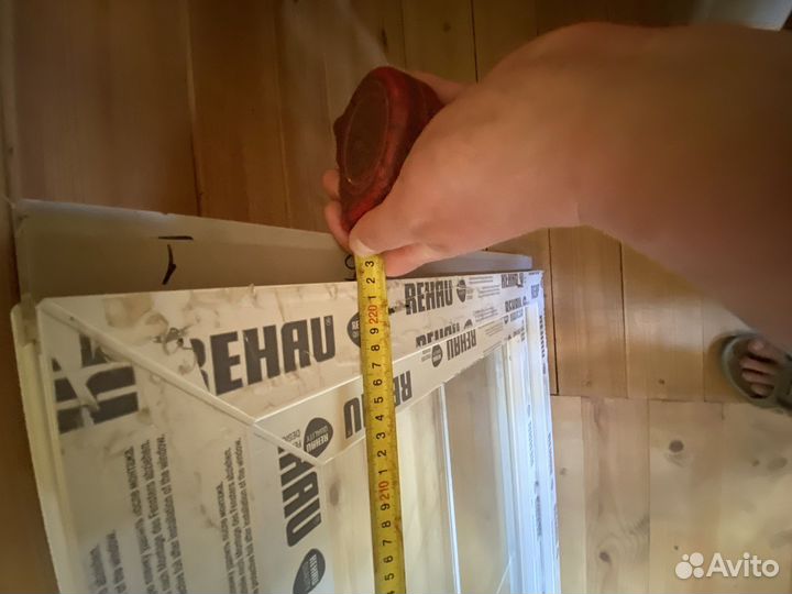 Дверь пластиковая входная(новая)