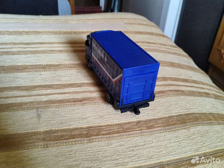 Игрушка грузовик