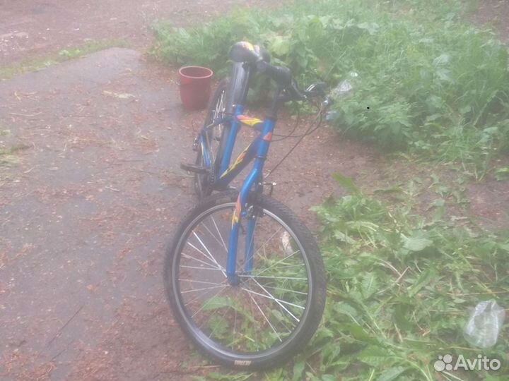 Продам спортивный велосипед