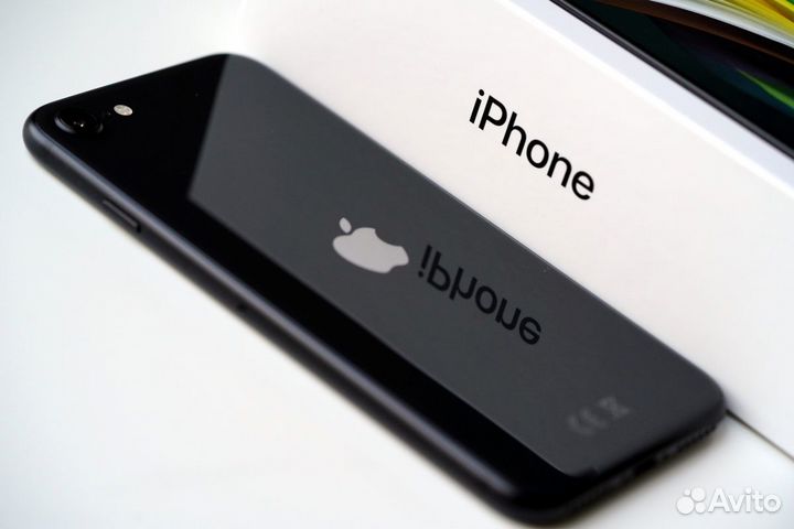 Оригинал iPhone SE 2020 (64)