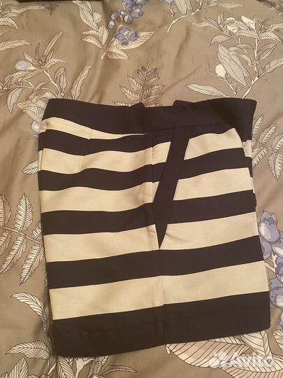 Шорты h m женские 42/44