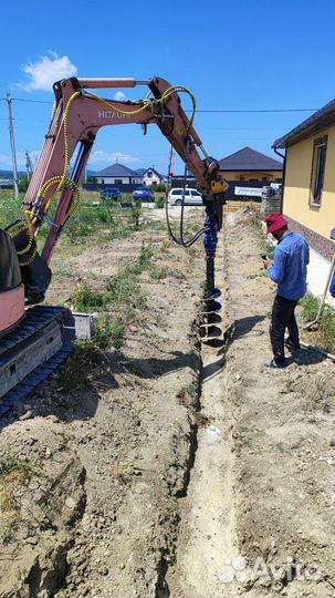 Услуги ямобура на мини-экскаваторе