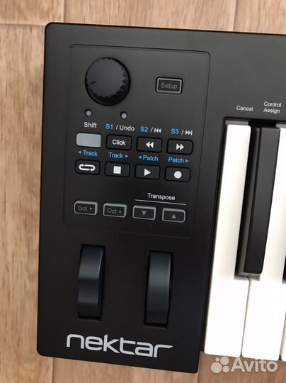 Midi контроллер nektar impact GX49 новая