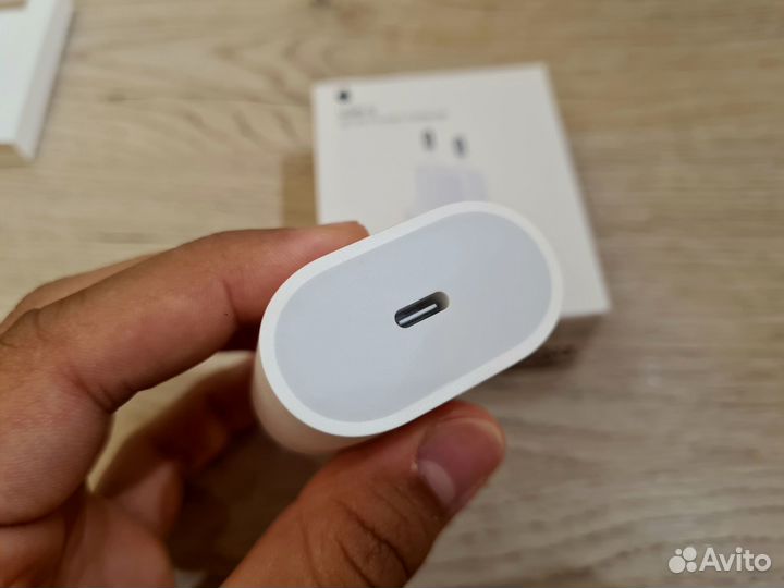 Блок питания Apple 20w