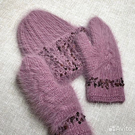 Шапка и варежки из ангоры