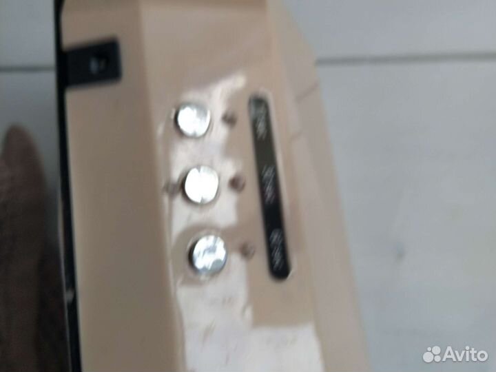 Лампа для ногтей