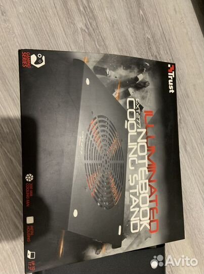 Охлаждающая Подставка(кулер) под ноутбук