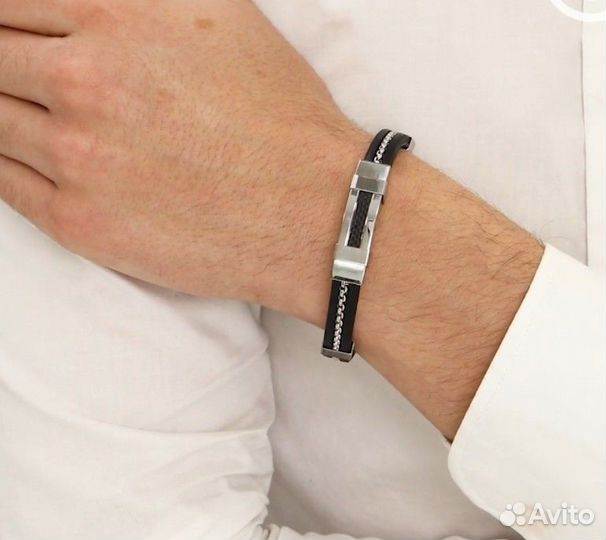 Каучуковый браслет с карбоном и сталью