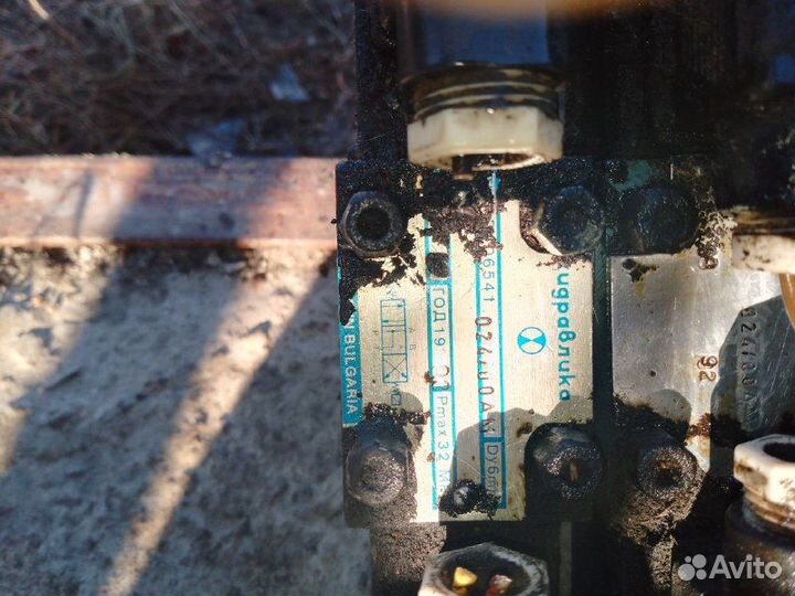 Гидрораспределитель для полесье