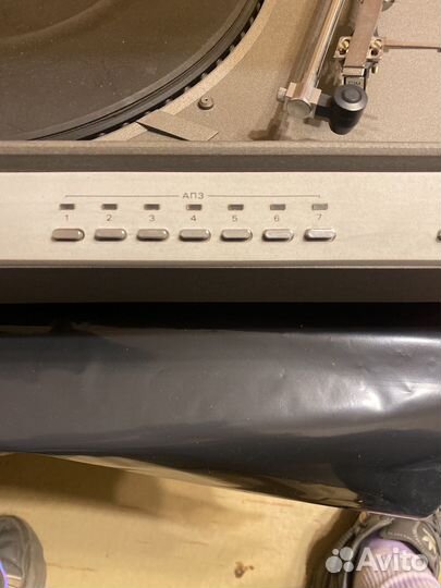 Проигрыватель винила эстония 010