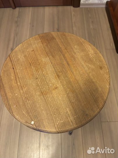 Стул вращающийся для фортепиано