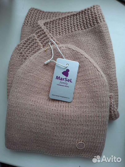 Шапка и платок