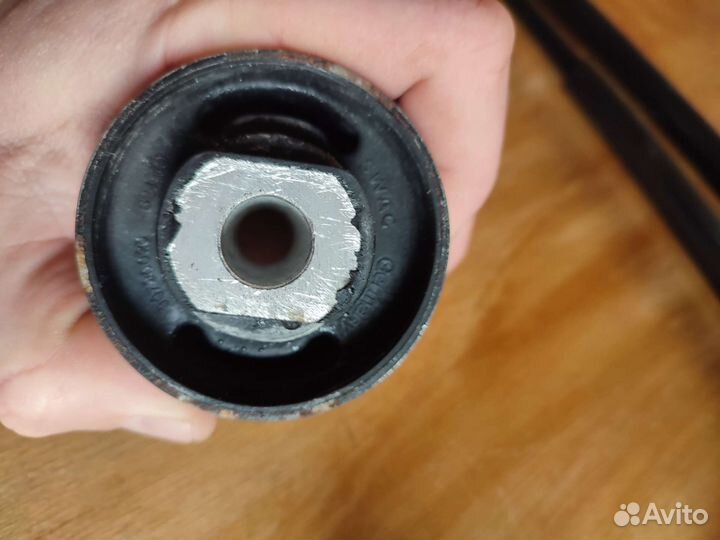 Сайлентблоки audi 100