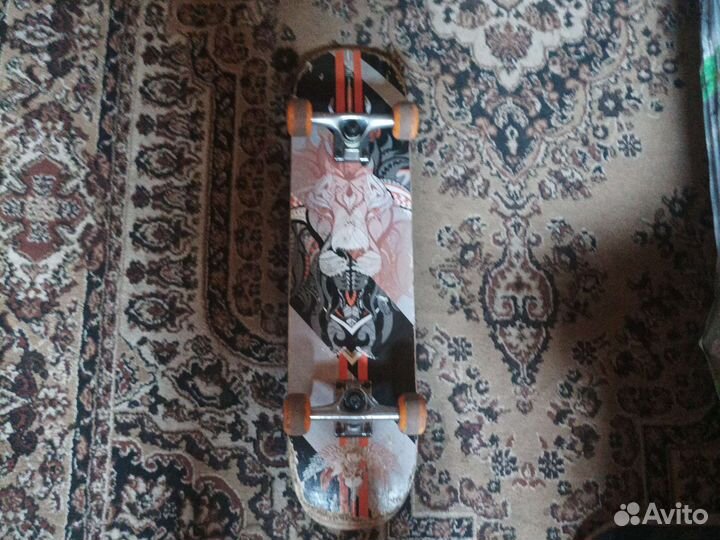Скейтборд для трюков