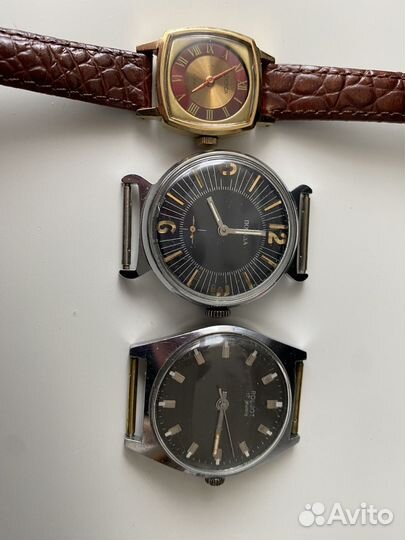 Часы механические наручные СССР
