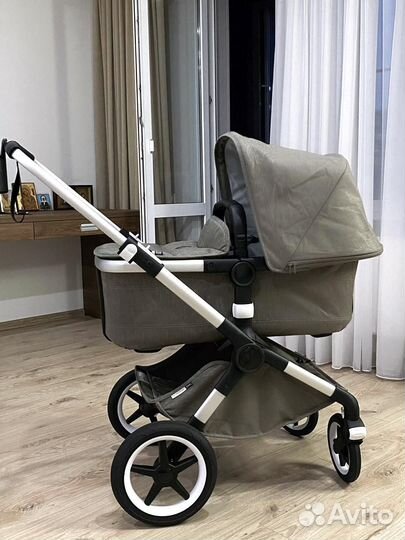 Коляска bugaboo fox 2 (2 в 1)