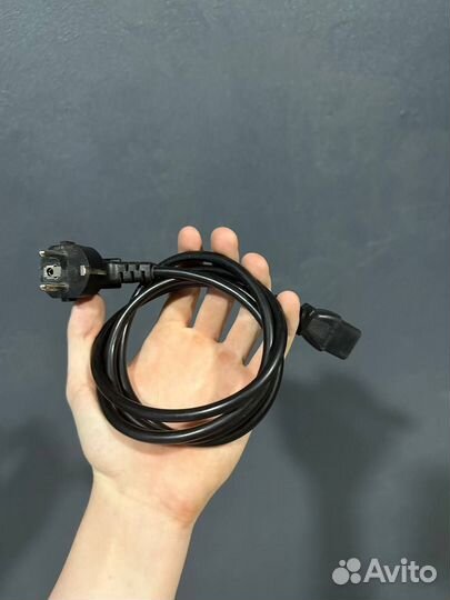 Кабель питания для компьютера