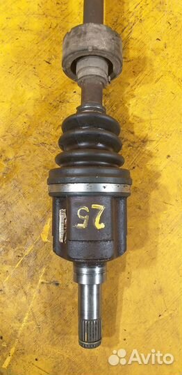 Привод правый Plymouth Breeze 1996-2000