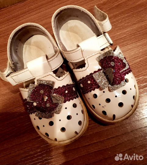 Босоножки для девочки