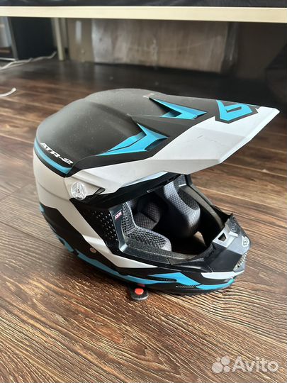 Мотошлем кроссовый детский