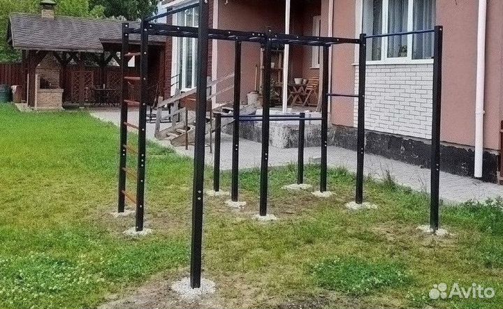 Уличный спортивный комплекс турник брусья