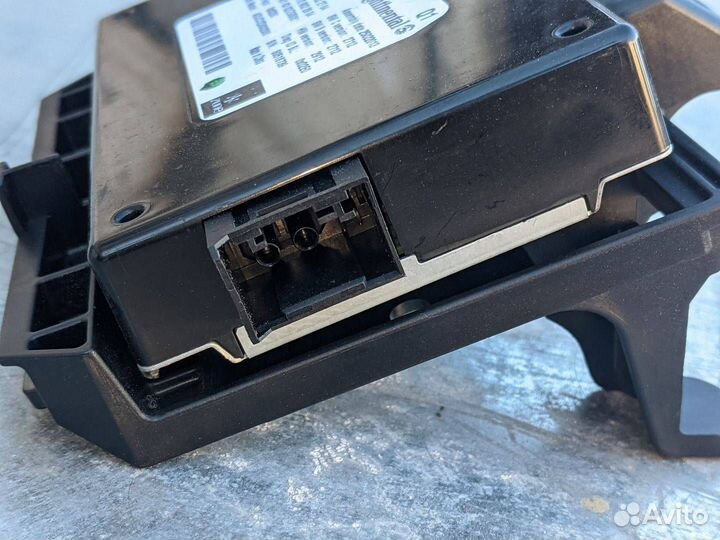 Блок управления мультимедия Mercedes-Benz E-Класс