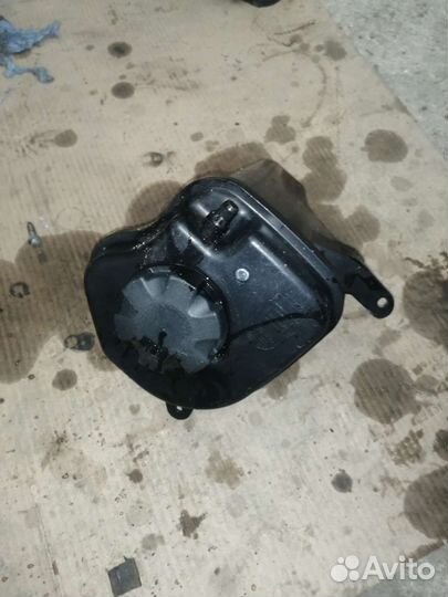 Бачок охлаждающей жидкости BMW X5 E70 X6 E71