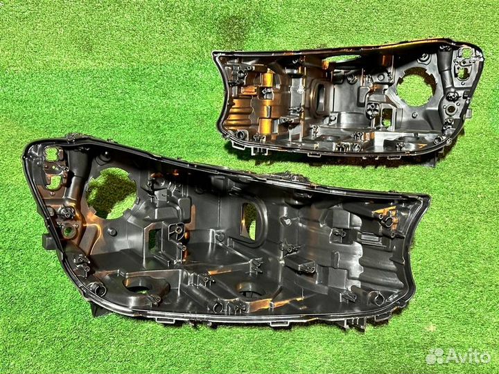 Корпус фары правый BMW,7 G11