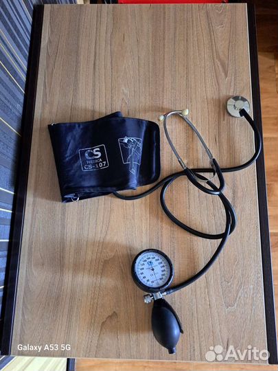 Тонометр Microlive. Medica