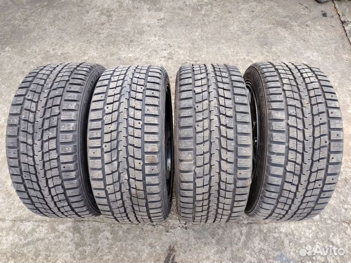 Dunlop SP Winter Ice 01 225/45 R17