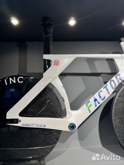 Трековый велосипед Factor Hanzo Track