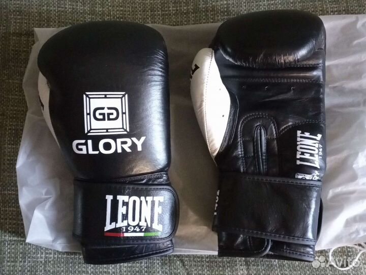 Боксерские перчатки, Leone, 14 oz, новые