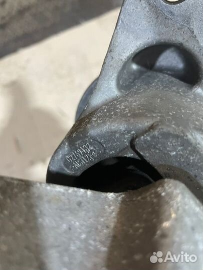 Опора двигателя Ford Mondeo 5 CE лифтбэк unce 2016