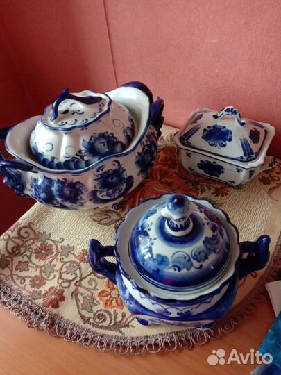 Фарфоровая посуда гжель