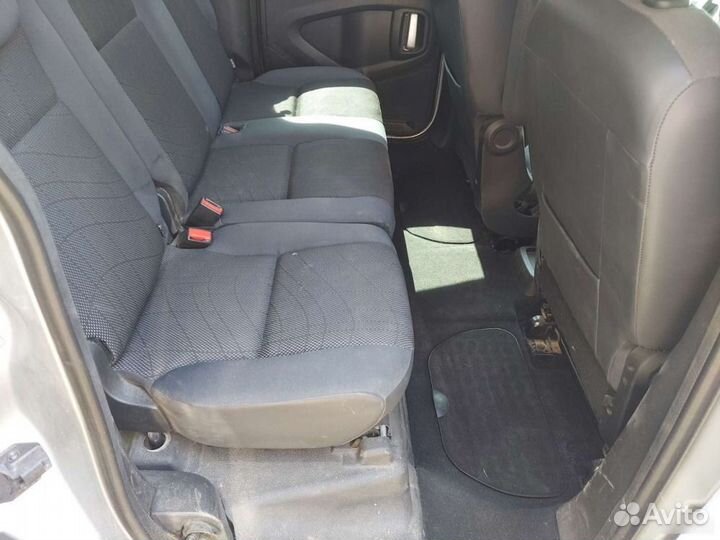 Пластик салона Peugeot Partner B9 2012-2015