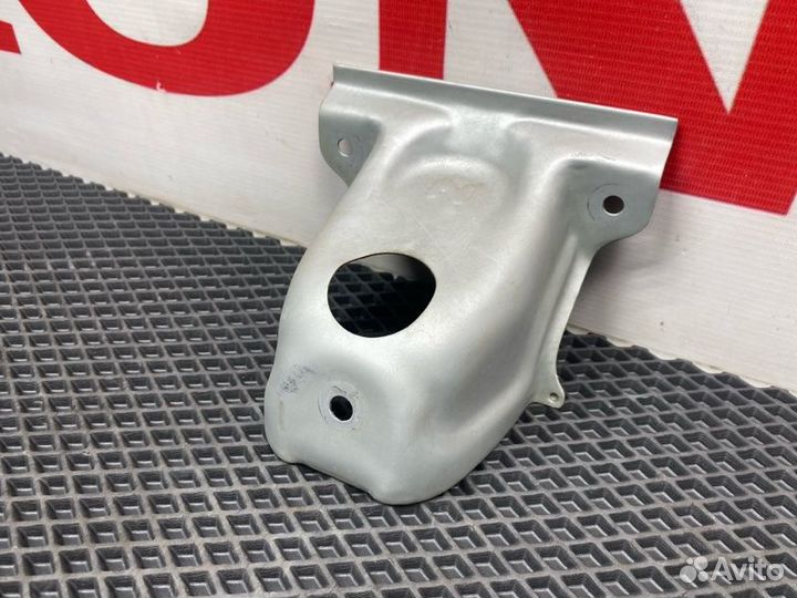 Экран тепловой катализатора Honda Accord 8 CU2