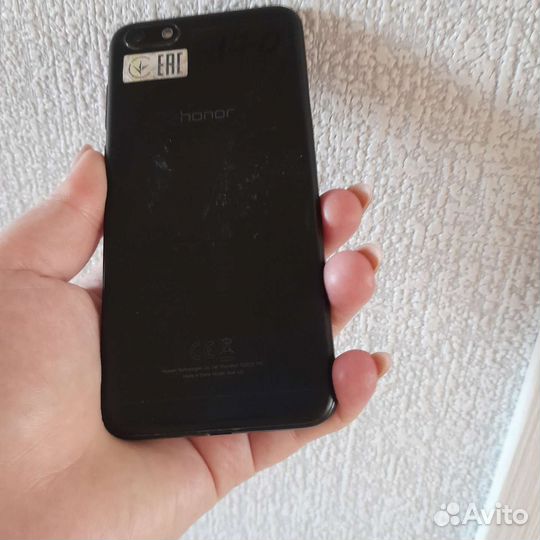 Телефон Honor 7а pro