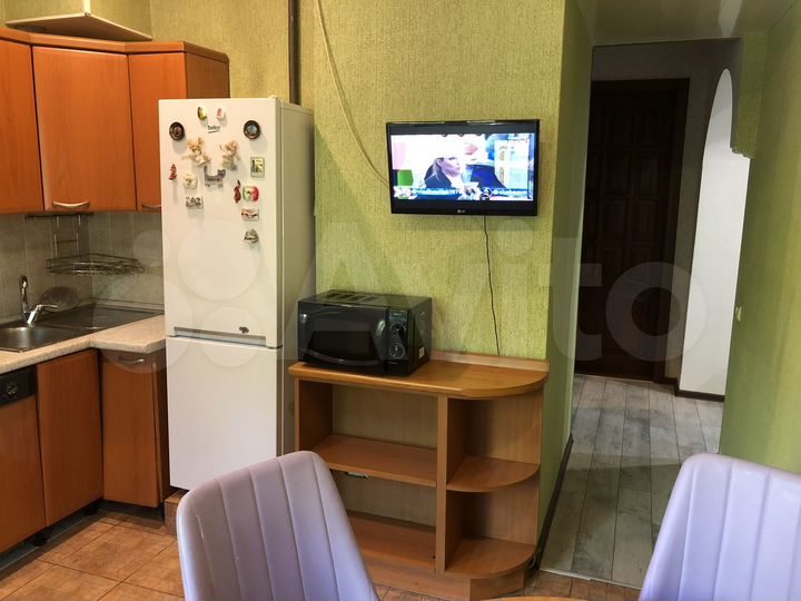 4-к. квартира, 90 м², 2/5 эт.