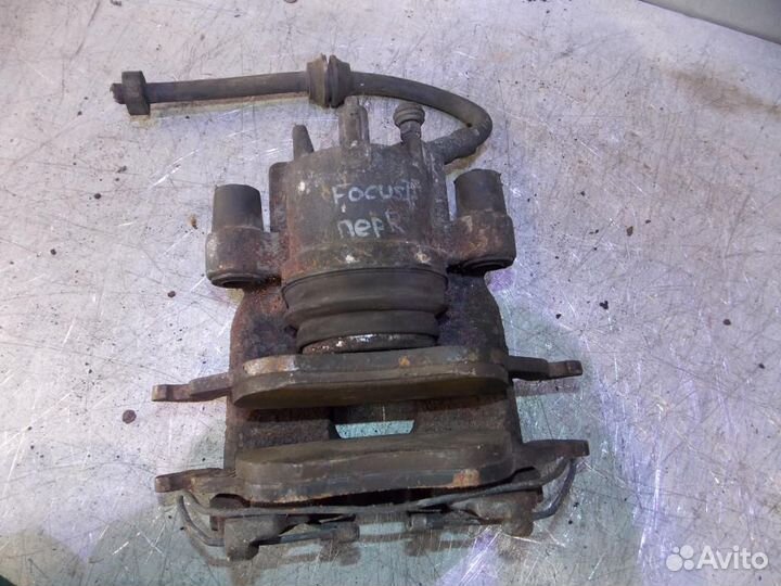 Суппорт передний правый Ford Focus I 1998-2004