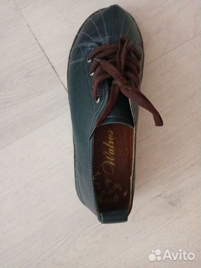 Продам женские туфли кожаные