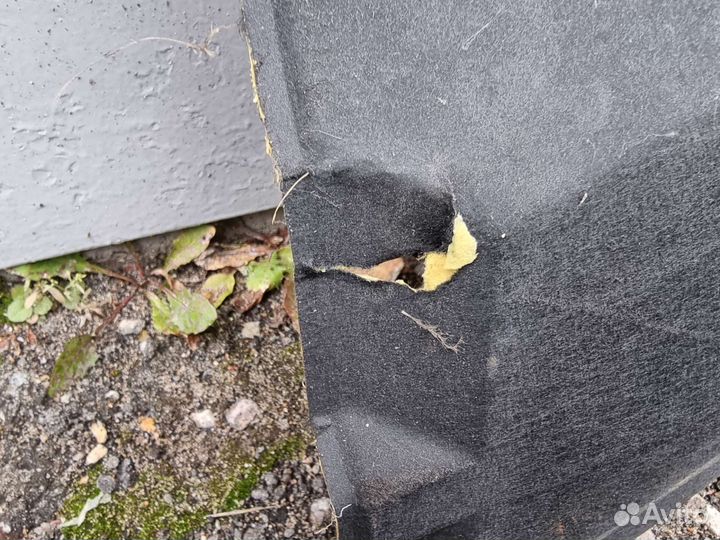 Шумоизоляция капота Mitsubishi Outlander 2 рест