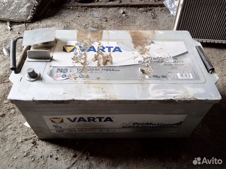 Аккумулятор 225 varta