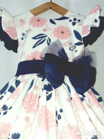 Платье на праздник для девочки