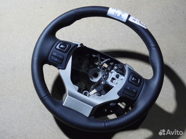 Рулевое колесо, руль Лексус NX IS