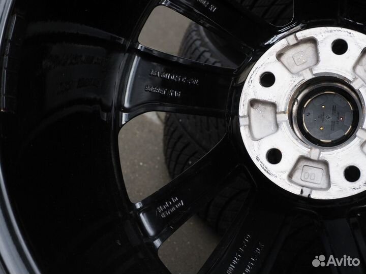 Оригинальная зима R21 bentley Bentayga