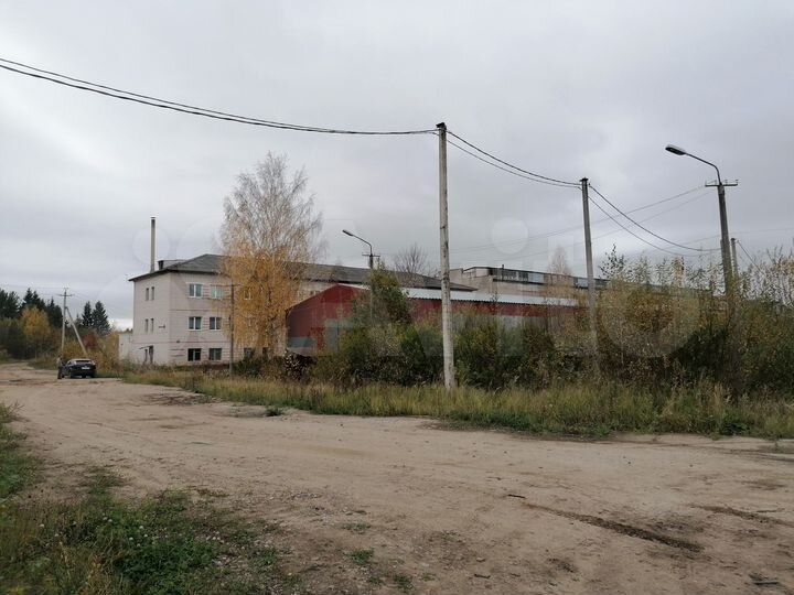 Производство, 70000 м²