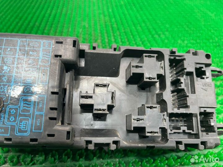 Блок предохранителей Mitsubishi Carisma DA 4G92