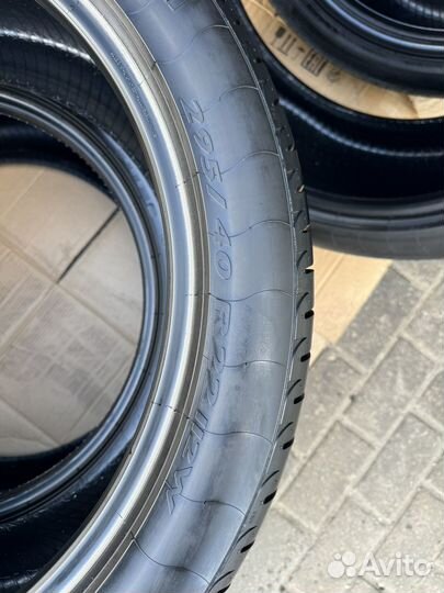 Pirelli Scorpion Zero Asimmetrico 295/40 R22 112W