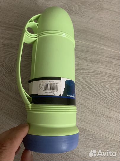 Термос новый