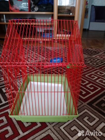 Продам клетку для попугая б/у,в хорошем состоянии